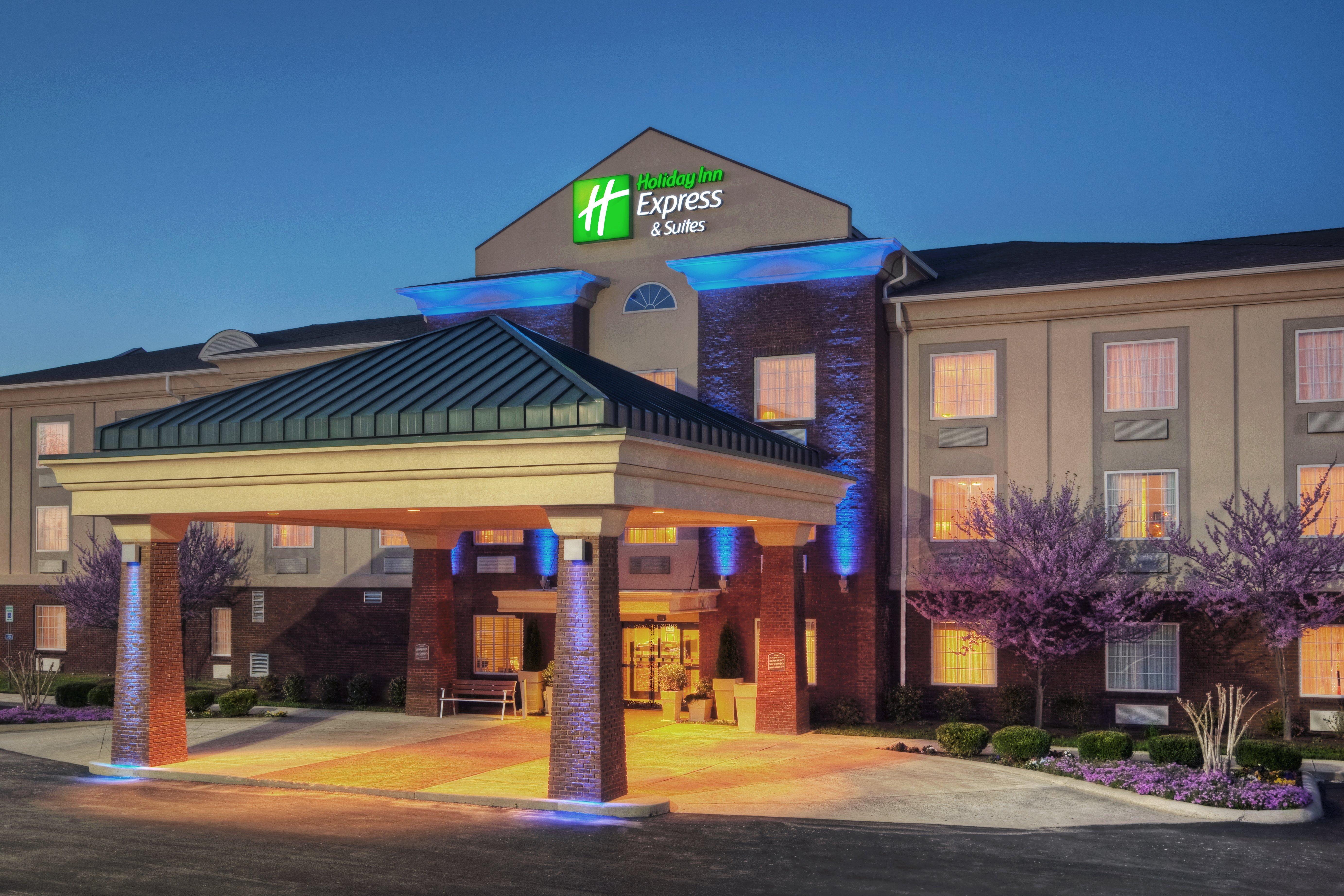 Holiday Inn Express Hotel & Suites Manchester Conference Center By Ihg Zewnętrze zdjęcie