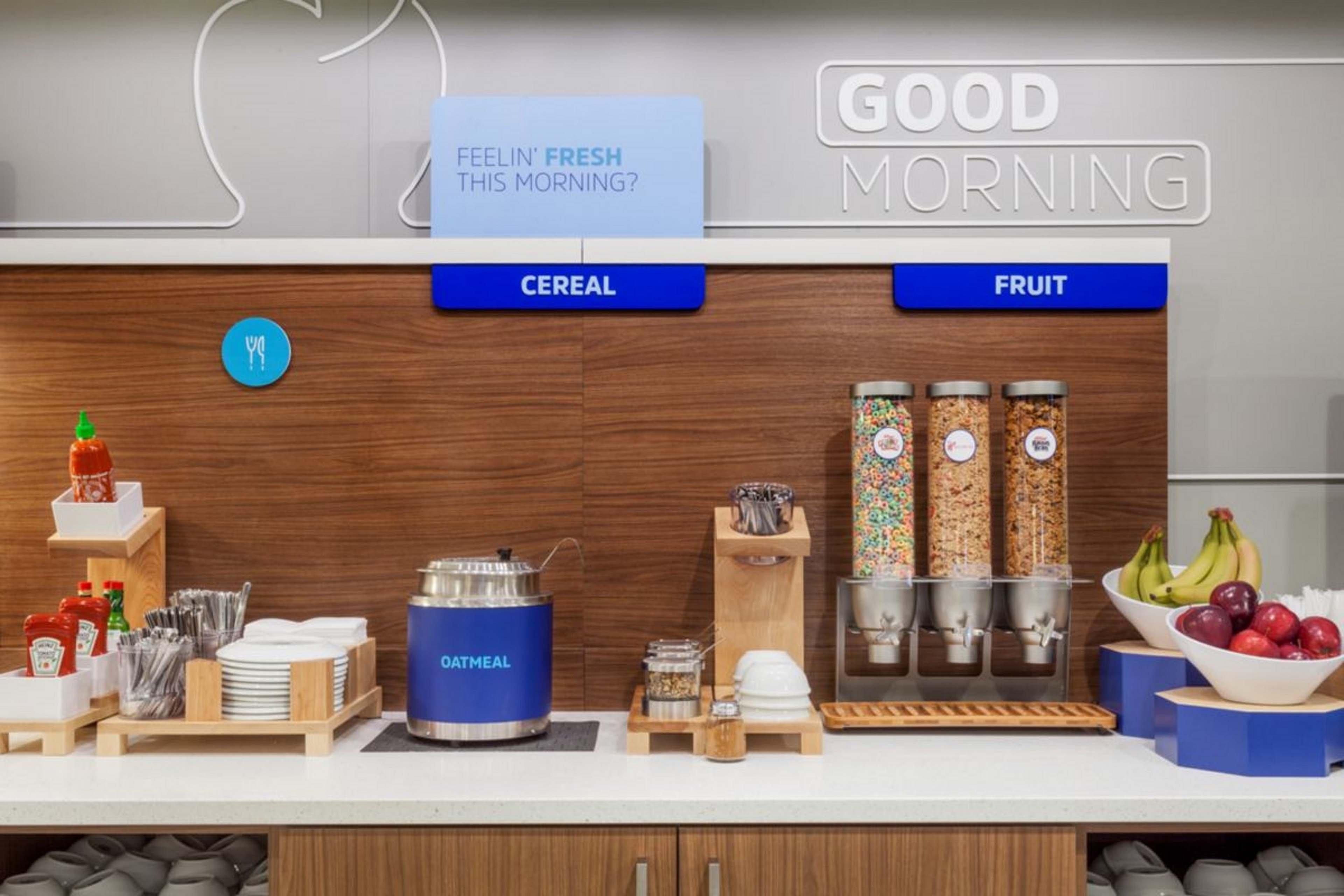 Holiday Inn Express Hotel & Suites Manchester Conference Center By Ihg Zewnętrze zdjęcie